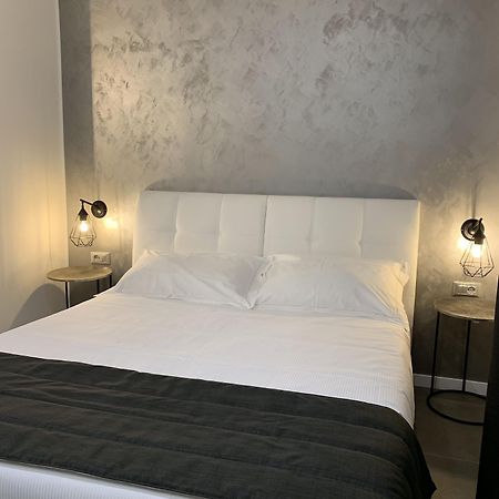 Aparthotel Bossi Milan Luaran gambar